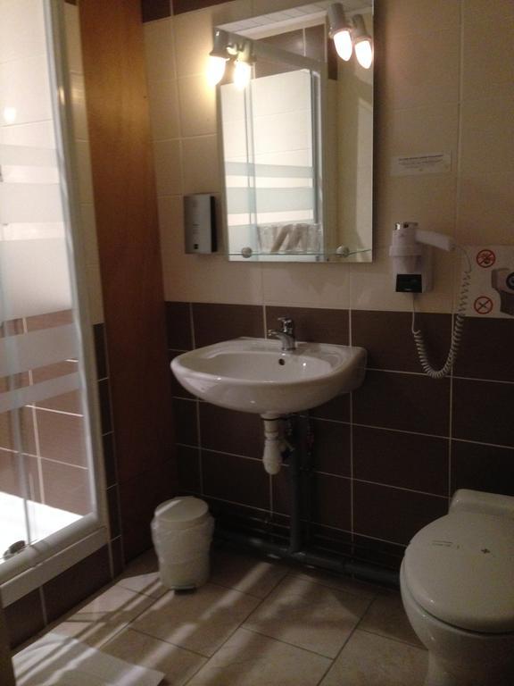 Logis Auberge De La Plaine La Rothiere Ngoại thất bức ảnh